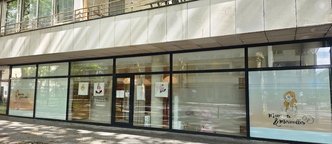 Photo de la devanture du salon Mamans & Merveilles dans le 12ème arrondissement de Paris