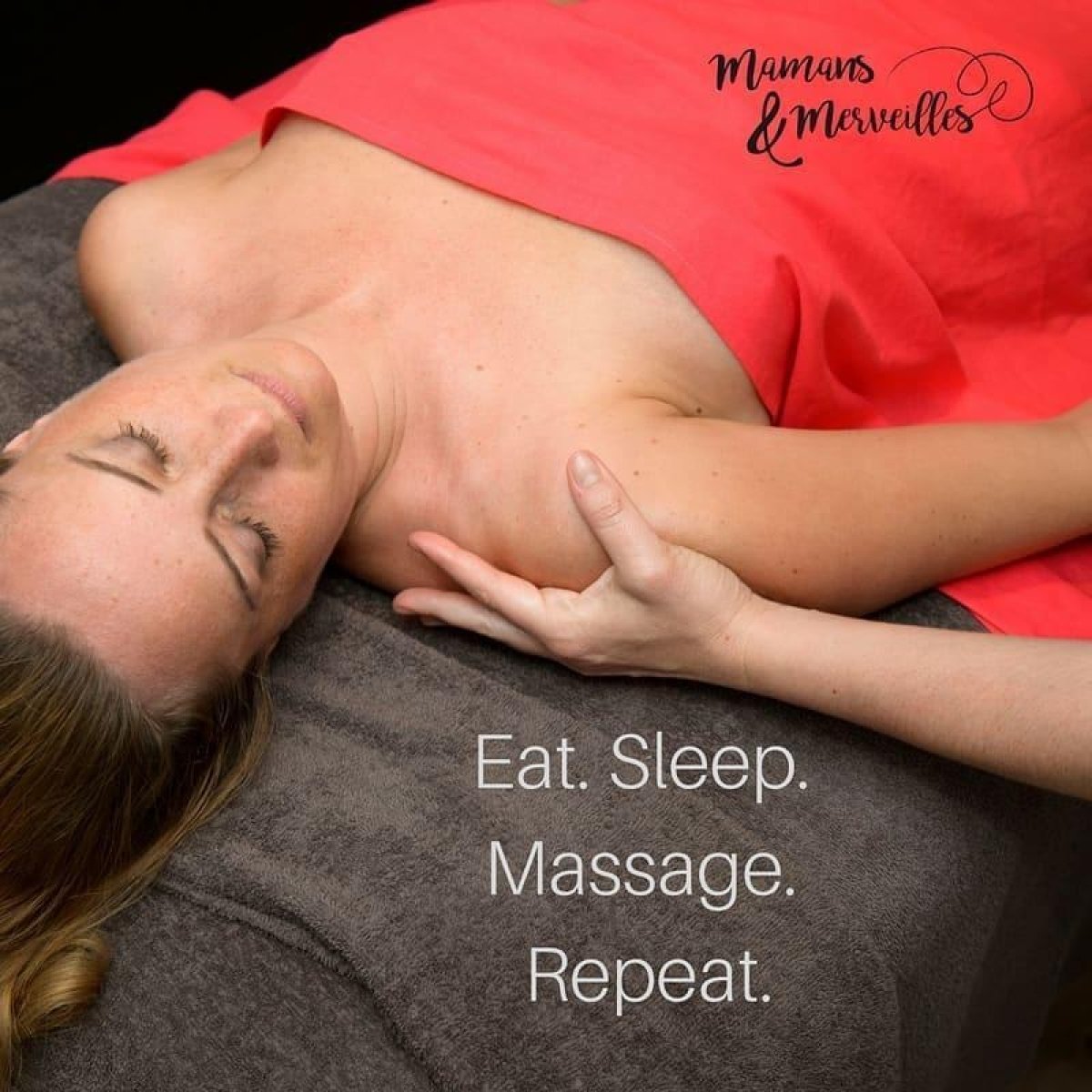 Photo d'une femme bénéficiant d'un massage du corps
